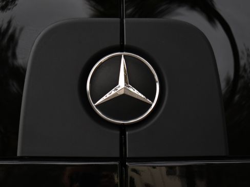 Used 2018 Mercedes-Benz Sprinter 3500 image 18