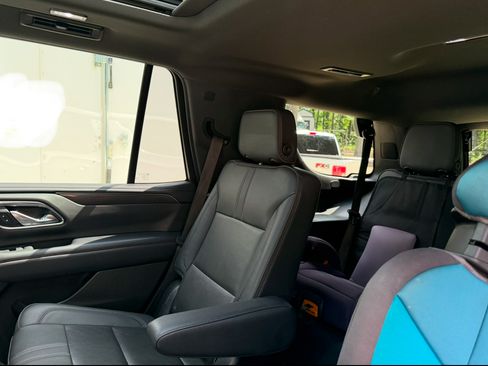 Used 2021 Chevrolet Tahoe RST w/ Luxury Package image 8