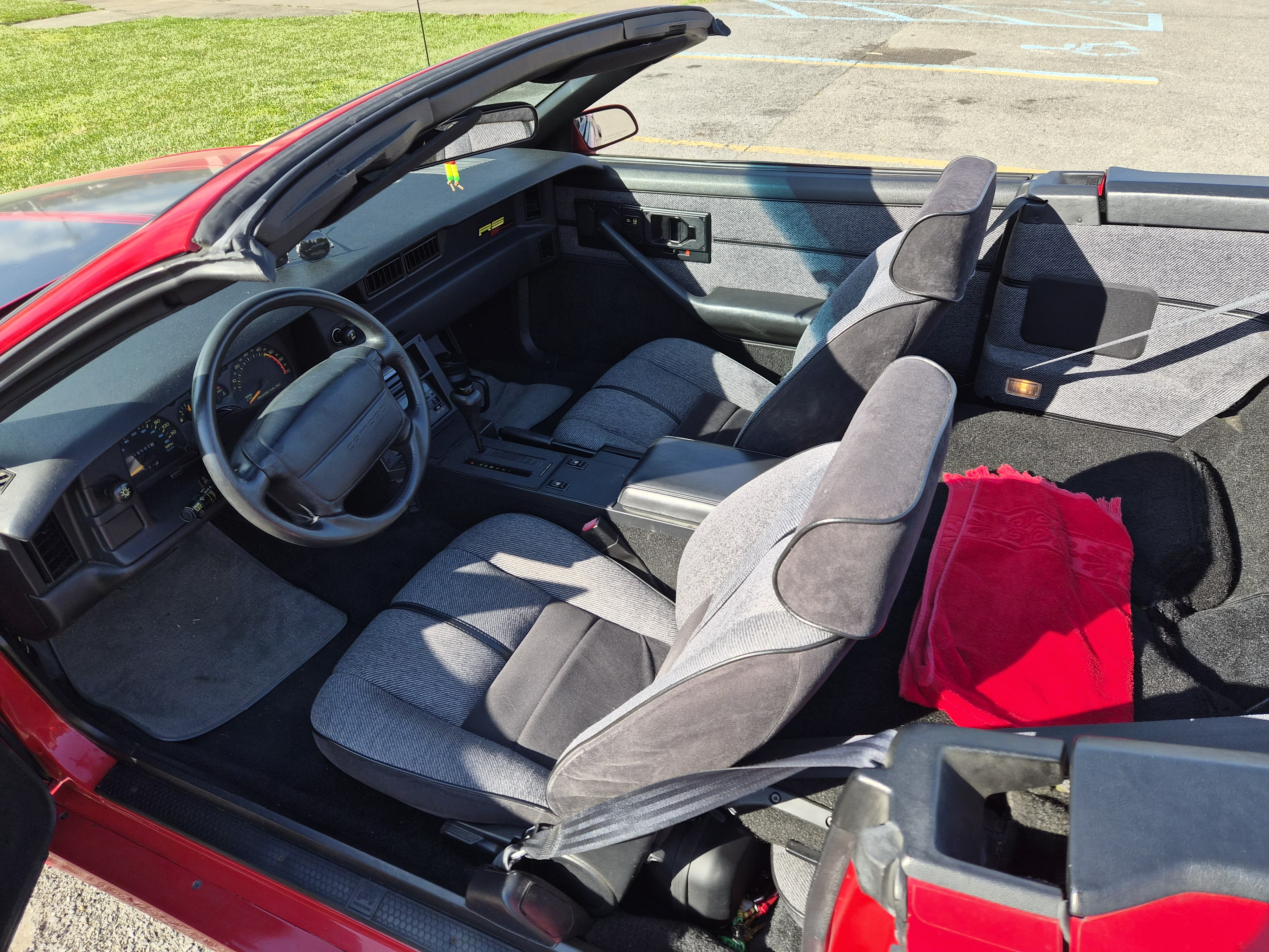 Used 1992 Chevrolet Camaro RS RWD image 8