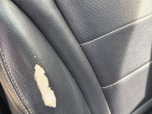 Used 2018 Mercedes-Benz GLC 300 image 8