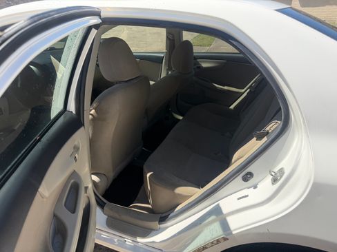 Used 2011 Toyota Corolla FWD image 10