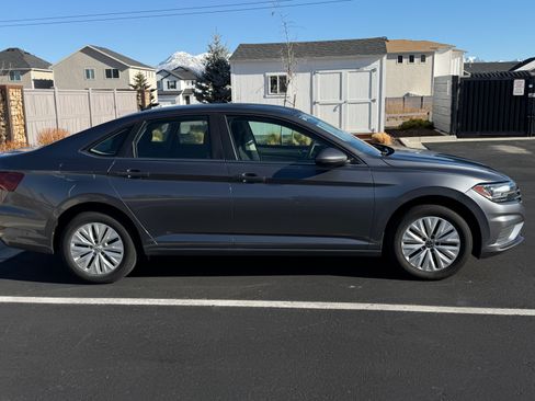 Used 2020 Volkswagen Jetta S w/ Driver Assistance Package image 4