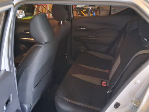 Used 2019 Nissan Kicks SV w/ Exterior Package image 5