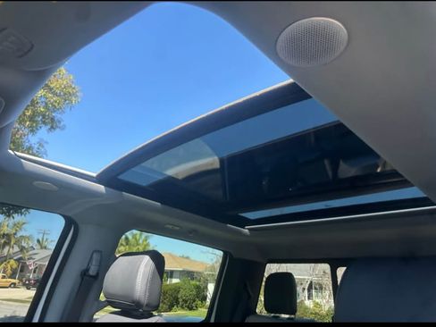 Used 2024 Ford F450 Lariat w/ Lariat Ultimate Package image 6