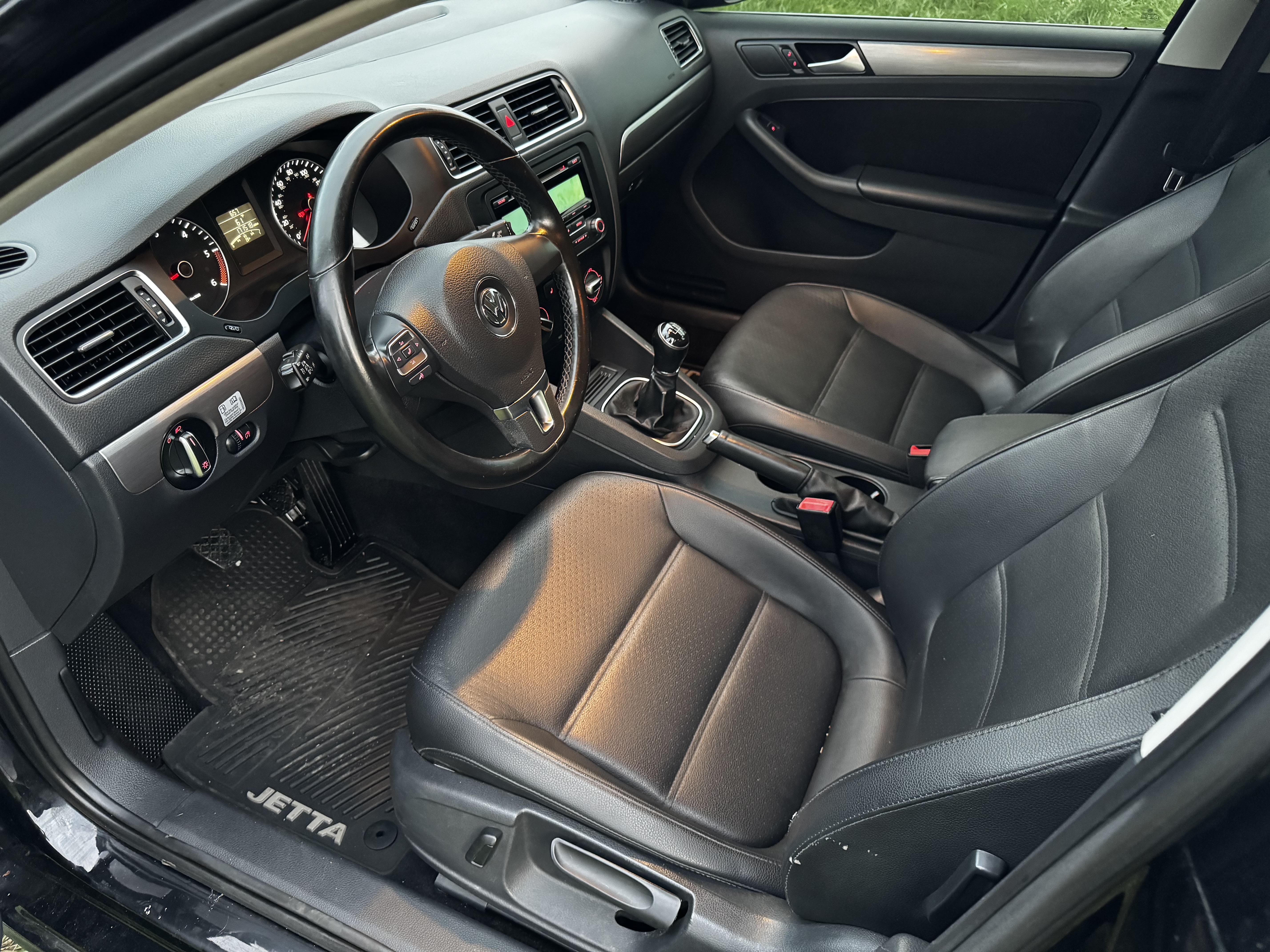 Used 2014 Volkswagen Jetta TDI FWD image 13