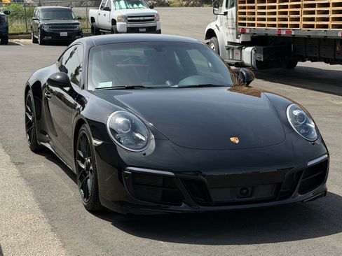 Used 2017 Porsche 911 GT3 RS image 6