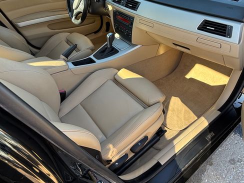 Used 2006 BMW 325i Sedan image 8