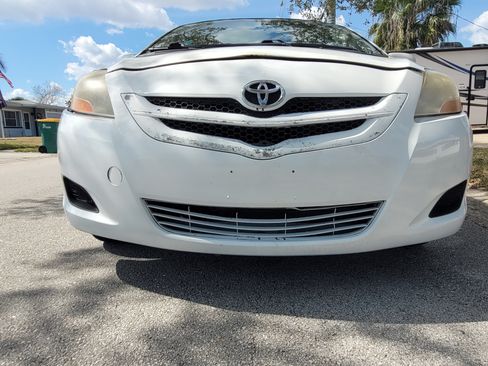 Used 2007 Toyota Yaris S image 16