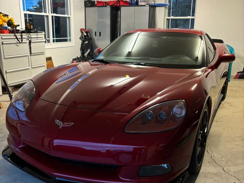 Used 2008 Chevrolet Corvette Coupe w/ Preferred Equipment Group RWD image 8