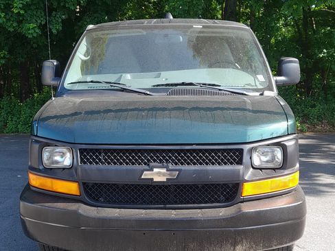 Used 2014 Chevrolet Express 3500 Extended w/ Cold Climate Package image 1