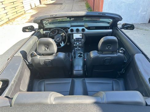 Used 2021 Ford Mustang Premium image 13