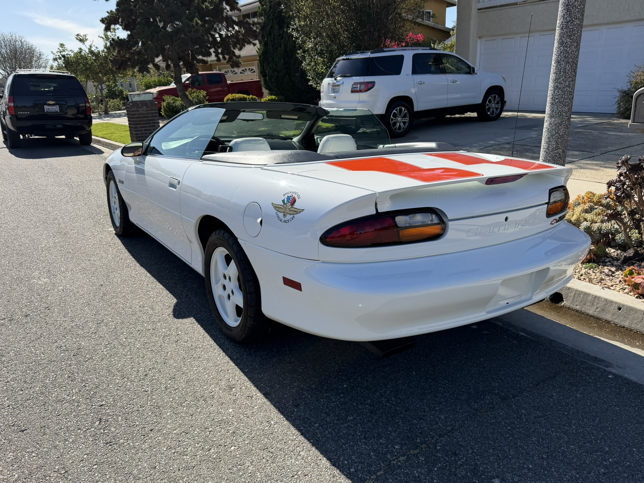 Used 1997 Chevrolet Camaro Z28 w/ Preferred Equipment Group 2 RWD image 15