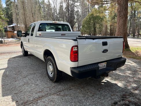 Used 2014 Ford F250 XL image 8