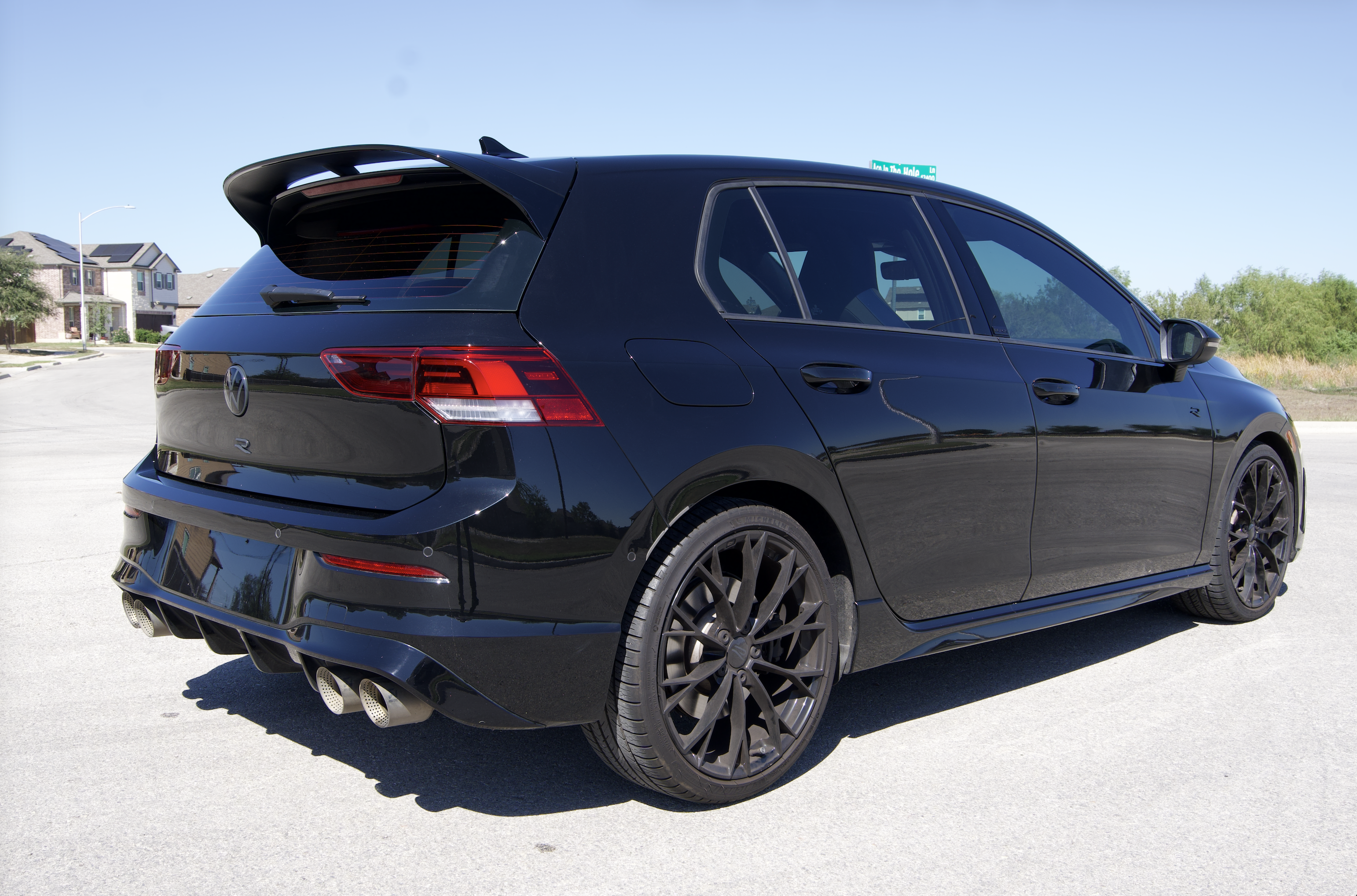 Used 2025 Volkswagen Golf R Black Edition AWD/4WD image 5