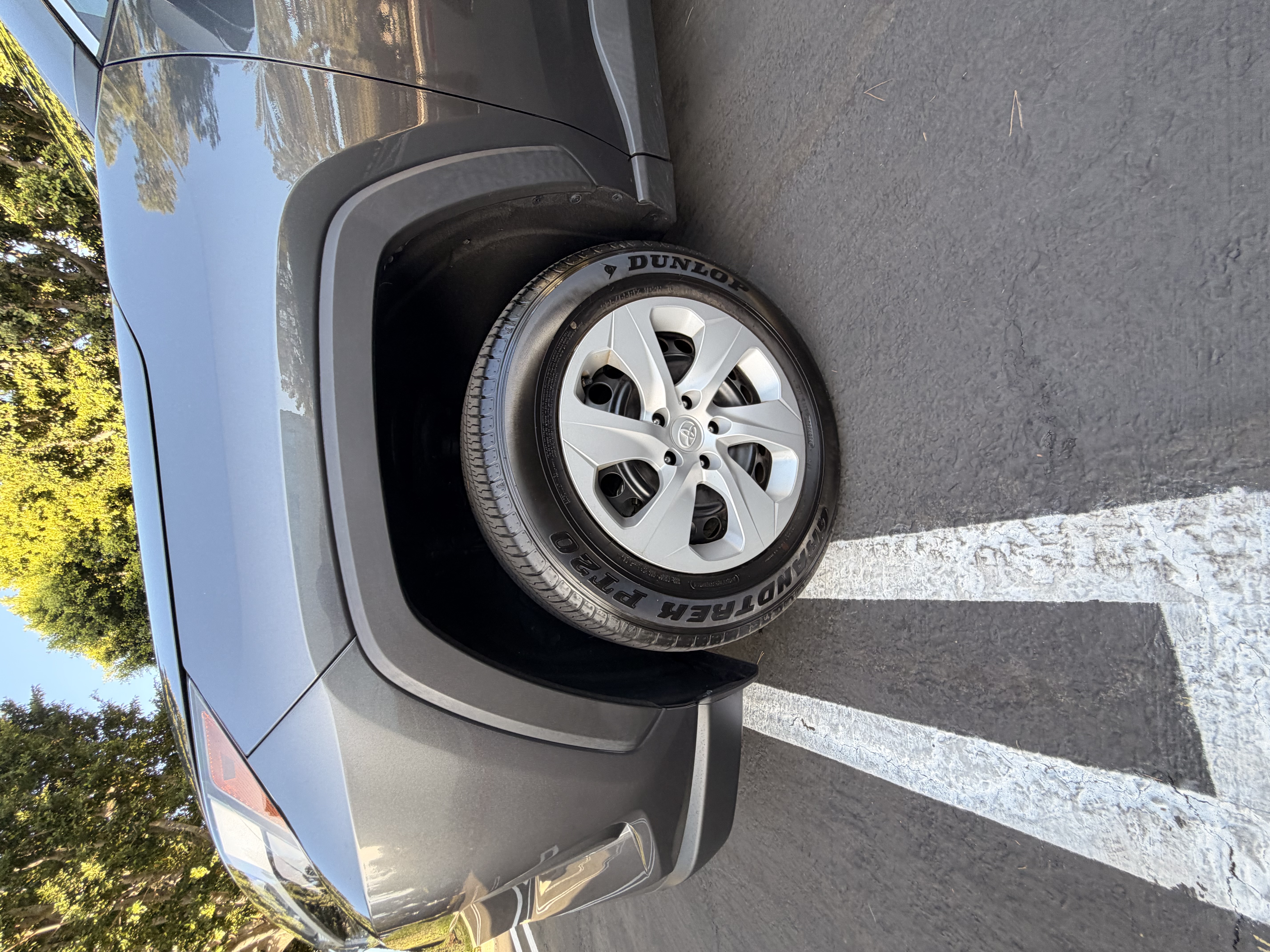 Used 2025 Toyota RAV4 LE FWD image 6