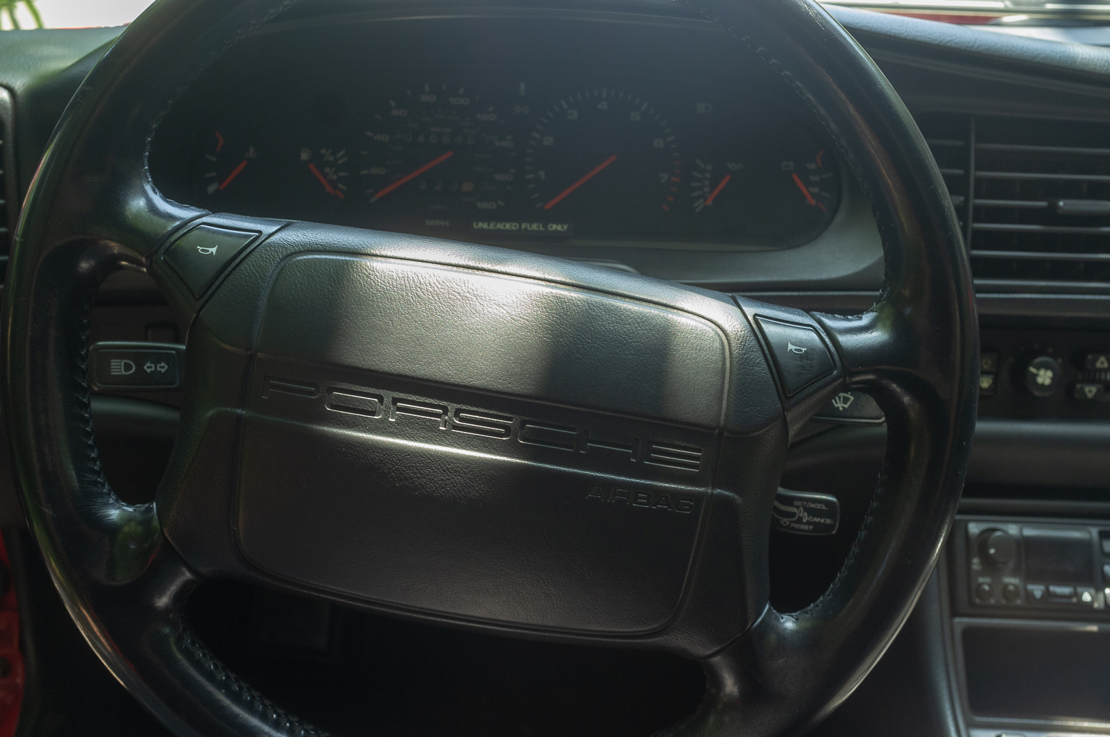Used 1995 Porsche 968 Cabriolet RWD image 25