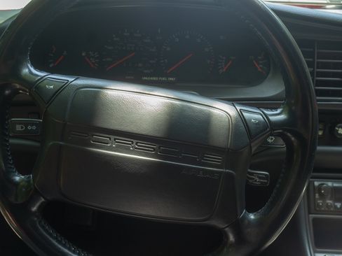 Used 1995 Porsche 968 Cabriolet RWD image 25