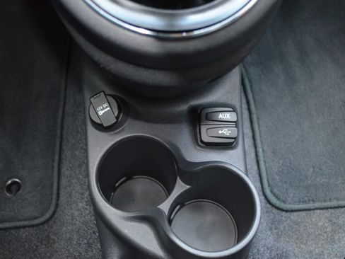 Used 2016 FIAT 500 Pop w/ Italia Package image 12