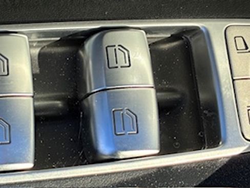 Used 2021 Mercedes-Benz E 450 Coupe image 20