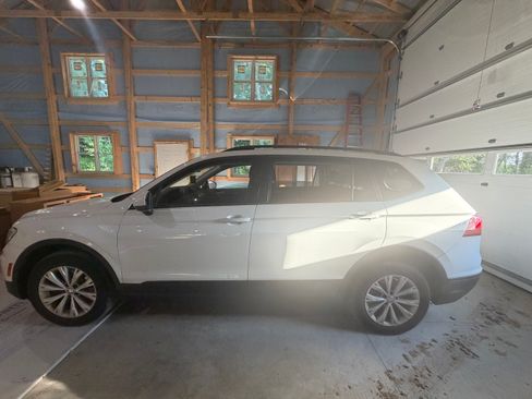 Used 2019 Volkswagen Tiguan S AWD/4WD image 2
