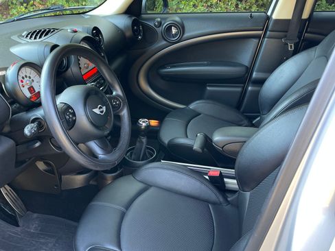 Used 2014 MINI Cooper Countryman S image 11