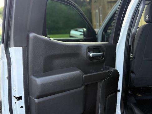 Used 2021 Chevrolet Silverado 1500 LT w/ All Star Edition Plus AWD/4WD image 8