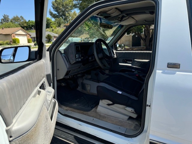 Used 1993 Chevrolet Blazer 4WD image 11