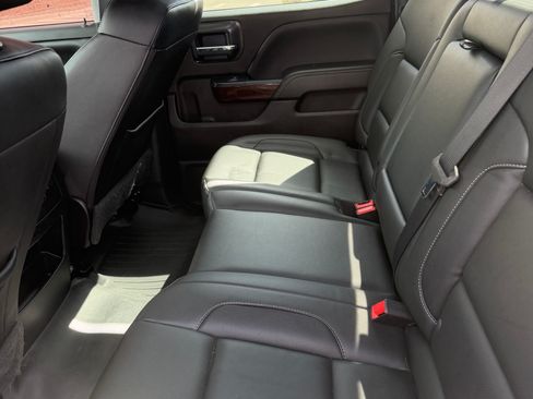 Used 2018 GMC Sierra 1500 SLT AWD/4WD image 7