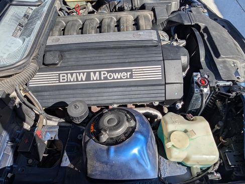Used 1995 BMW M3 Coupe RWD image 25