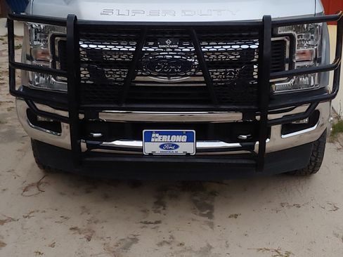 Used 2018 Ford F350 XLT w/ XLT Premium Package image 5