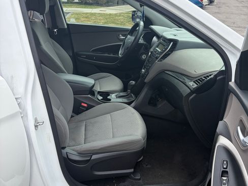 Used 2016 Hyundai Santa Fe Sport image 12