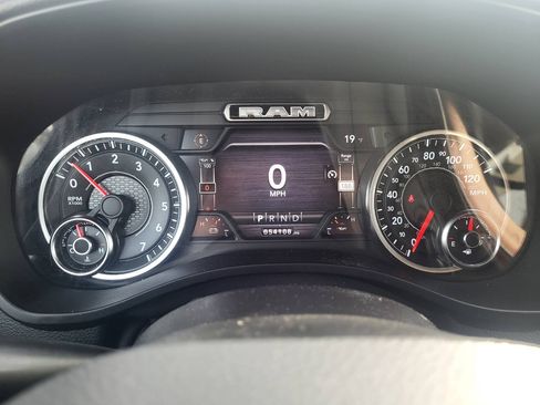 Used 2021 RAM 1500 Big Horn image 12