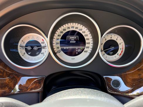 Used 2013 Mercedes-Benz CLS 550 image 9