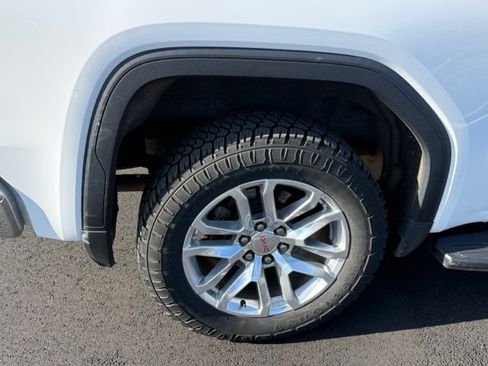 Used 2019 GMC Sierra 1500 SLT w/ SLT Premium Plus Package image 16