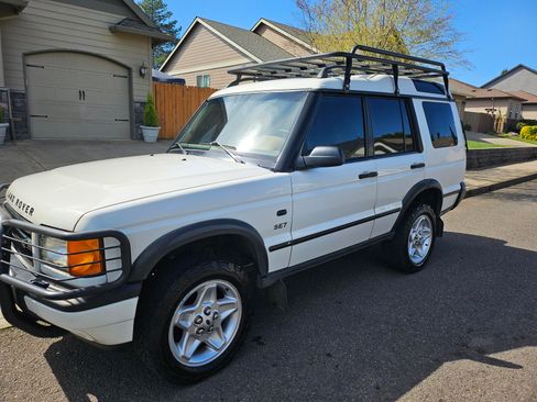 Used 2001 Land Rover Discovery SE AWD/4WD image 1