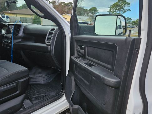 Used 2021 RAM 2500 Tradesman image 19