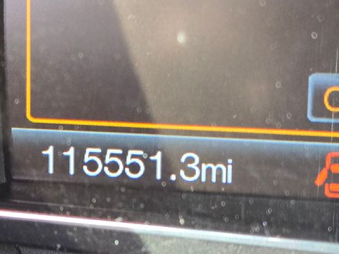 Used 2016 Ford Explorer XLT w/ Equipment Group 202A image 20