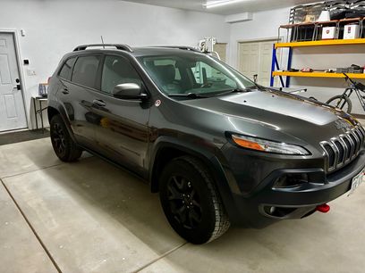 Used 2016 Jeep Cherokee Trailhawk w/ Comfort/Convenience Group