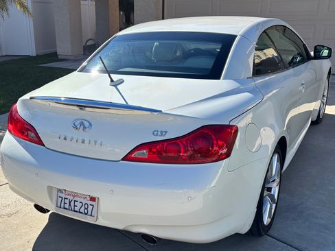 Used 2013 INFINITI G37 Sport w/ Premium Pkg image 12