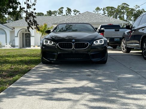 Used 2014 BMW M6 Convertible RWD image 1