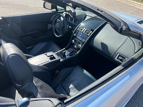 Used 2011 Aston Martin V8 Vantage S image 20