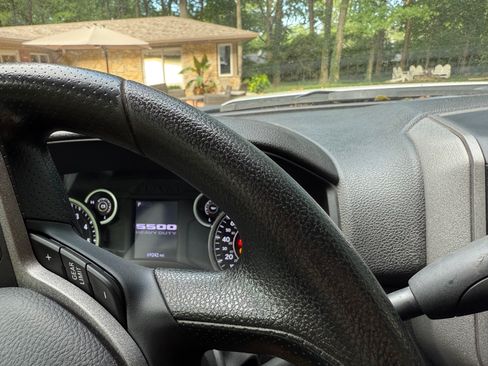 Used 2020 RAM 5500 Tradesman image 11