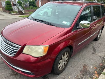 Used 2011 Chrysler Town & Country Touring-L w/ Entertainment Group #2