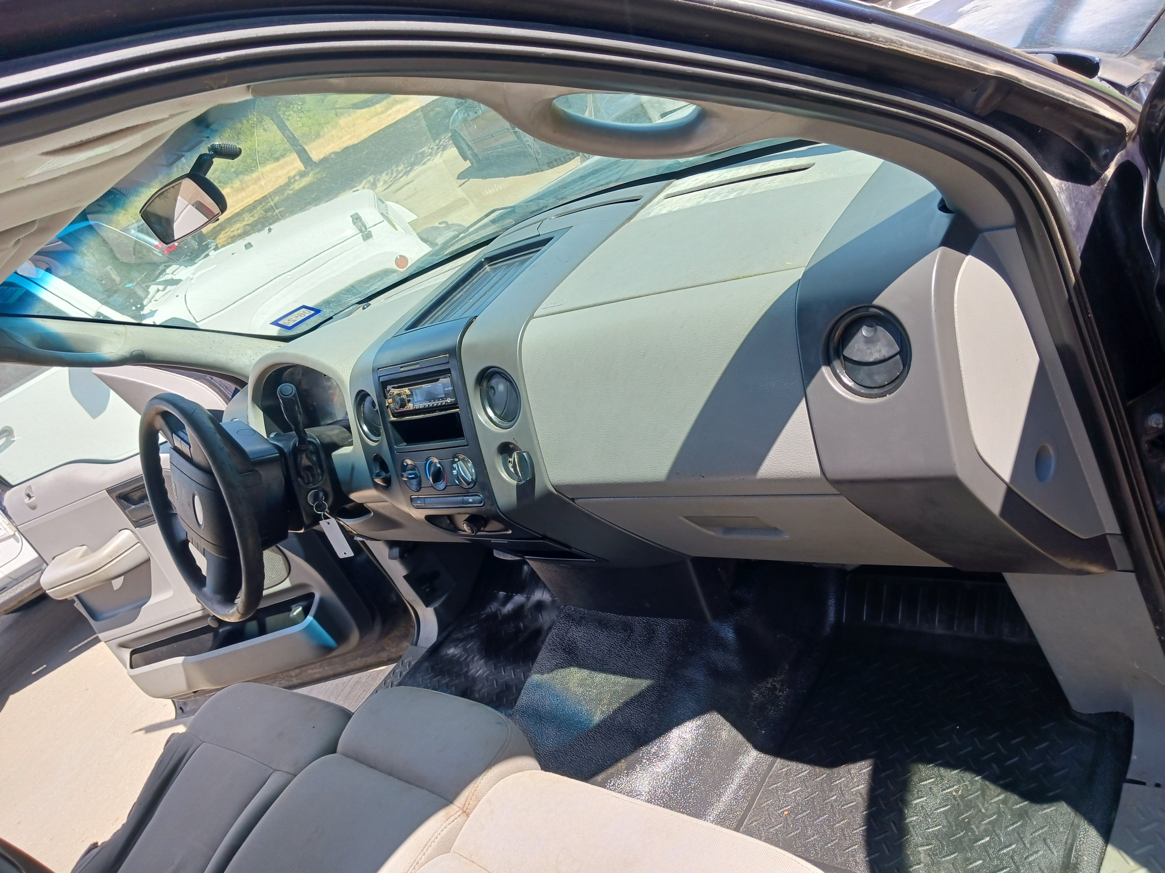 Used 2006 Ford F150 XL RWD image 9