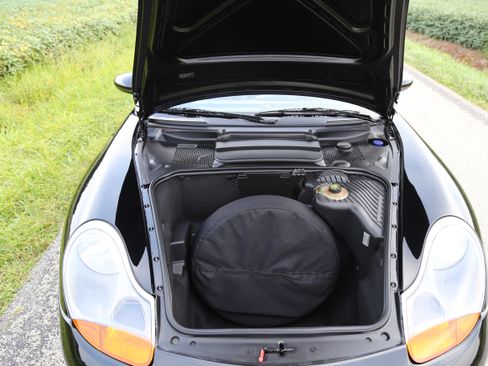 Used 2002 Porsche Boxster S RWD image 16