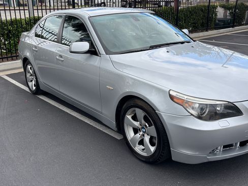 Used 2004 BMW 530i Sedan RWD image 1
