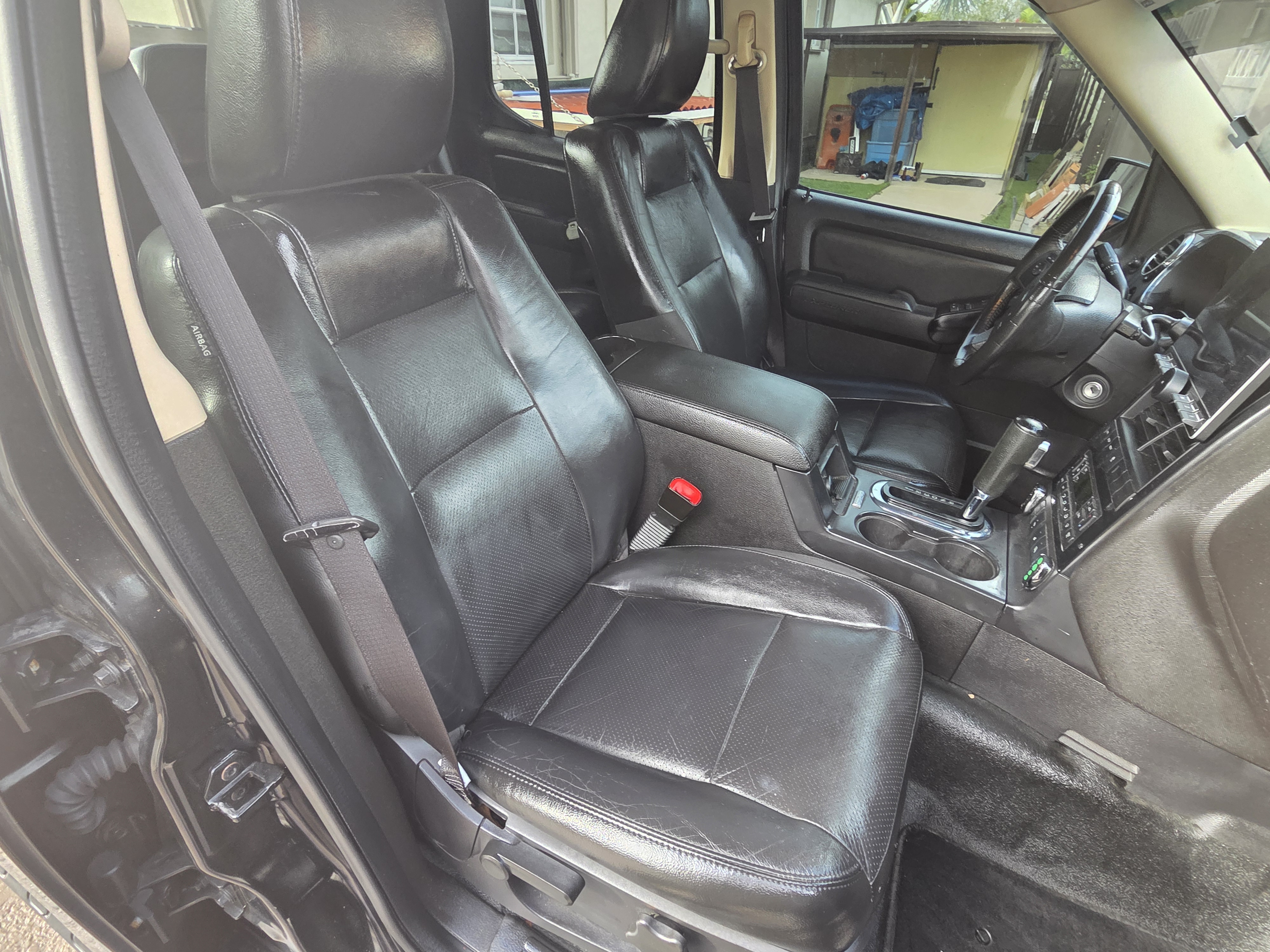 Used 2010 Ford Explorer Sport Trac Limited RWD image 22