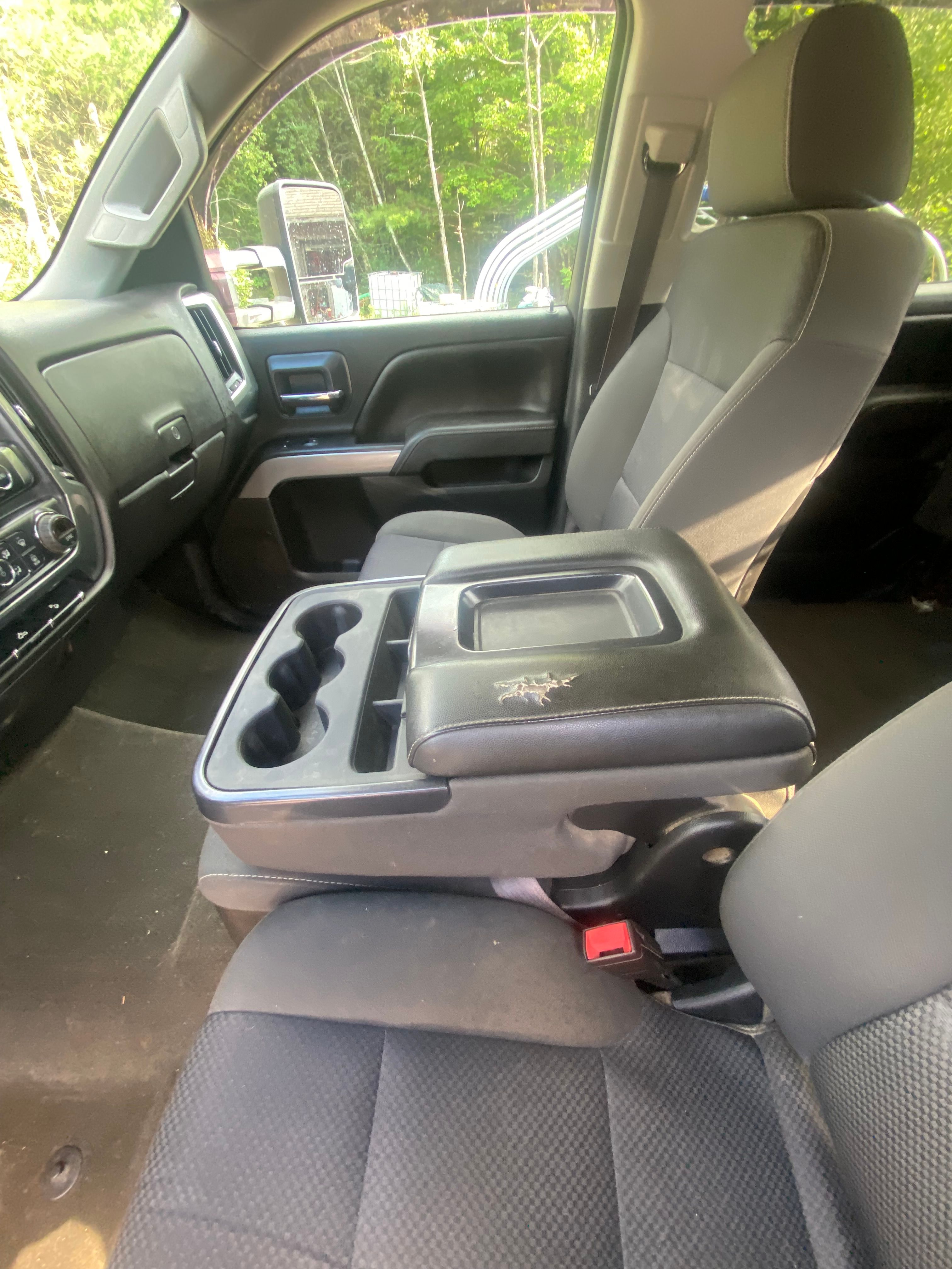Used 2015 Chevrolet Silverado 3500 LT w/ LT Convenience Package AWD/4WD image 10