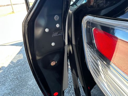 Used 2014 Toyota Sienna SE w/ SE Premium Package w/Entune image 27