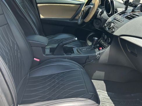 Used 2013 MAZDA MAZDA3 i Touring FWD image 10